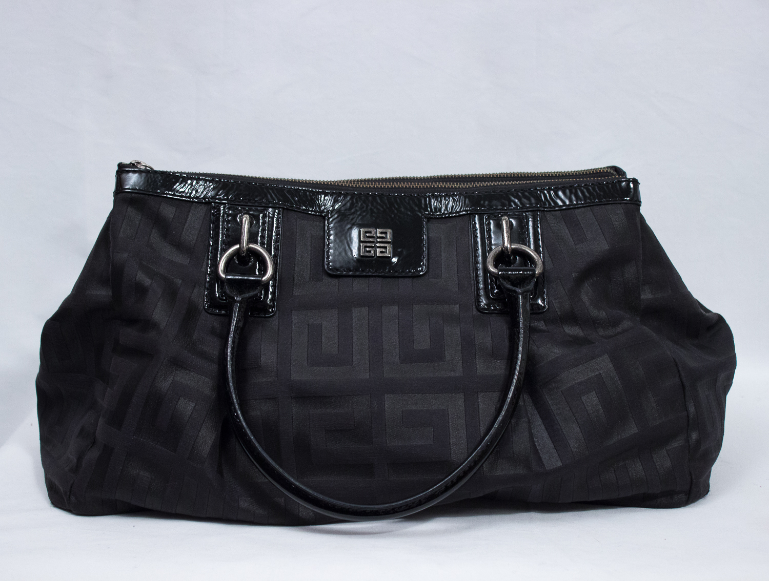 Trésor de femme Givenchy sac noir cuir et toile 1